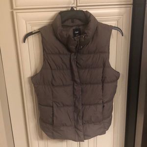 Gap Puffy Vest